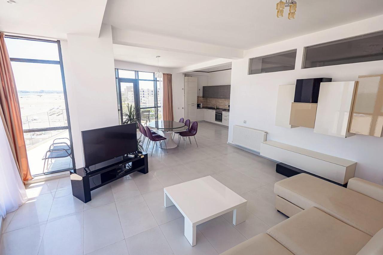 Apartament Riviera *