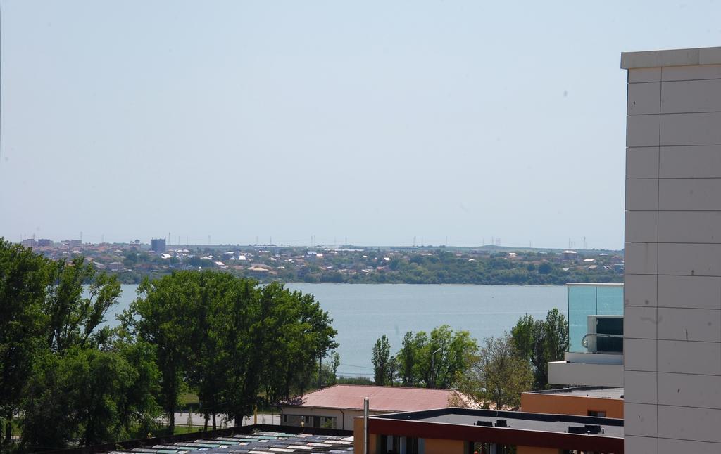 Riviera Apartament *