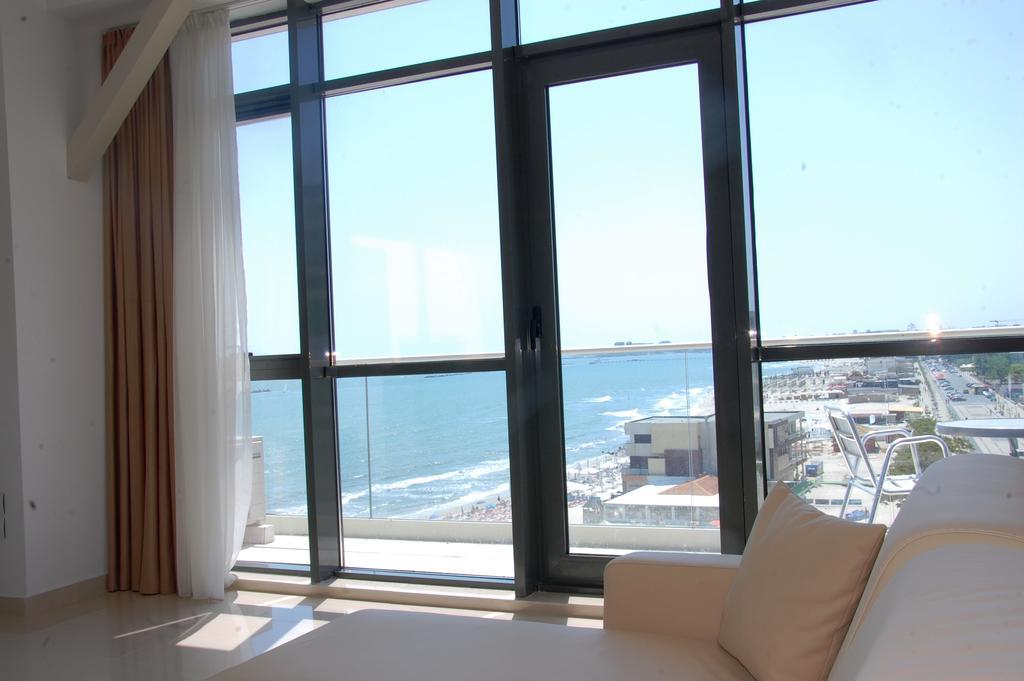 Riviera Apartament *